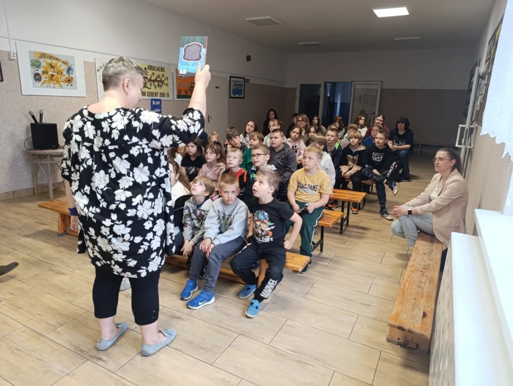 Rozmowa autorów z młodymi czytelnikami